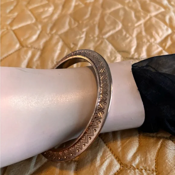 Rose Gold Bangle Bracelet by House of Harlow - Picture 4 of 6